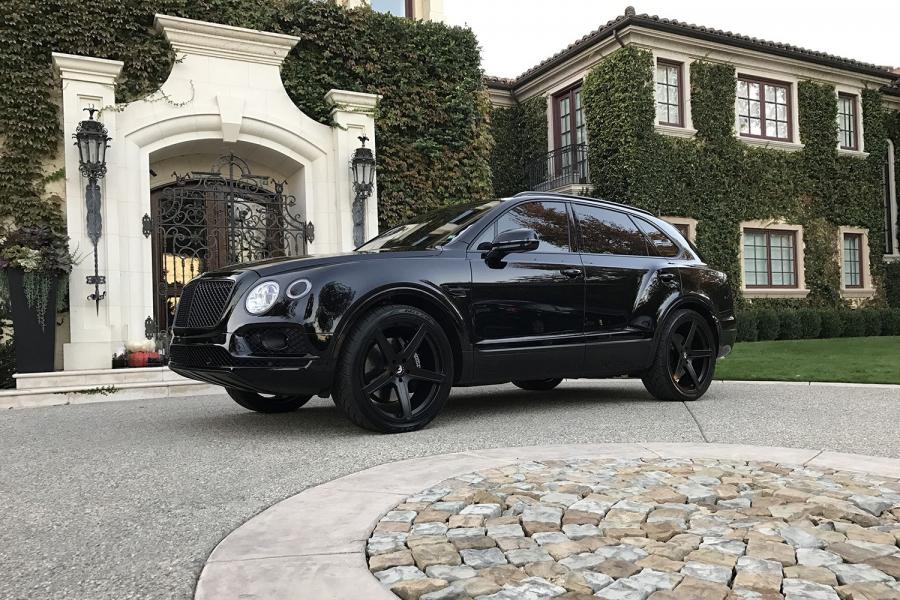 Bentley Bentayga on Forgiato Wheels (Aggio-ECL) '2016